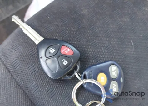 2010 Scion Xd из США, поврежденный, VIN JTKKU4B42A1006827